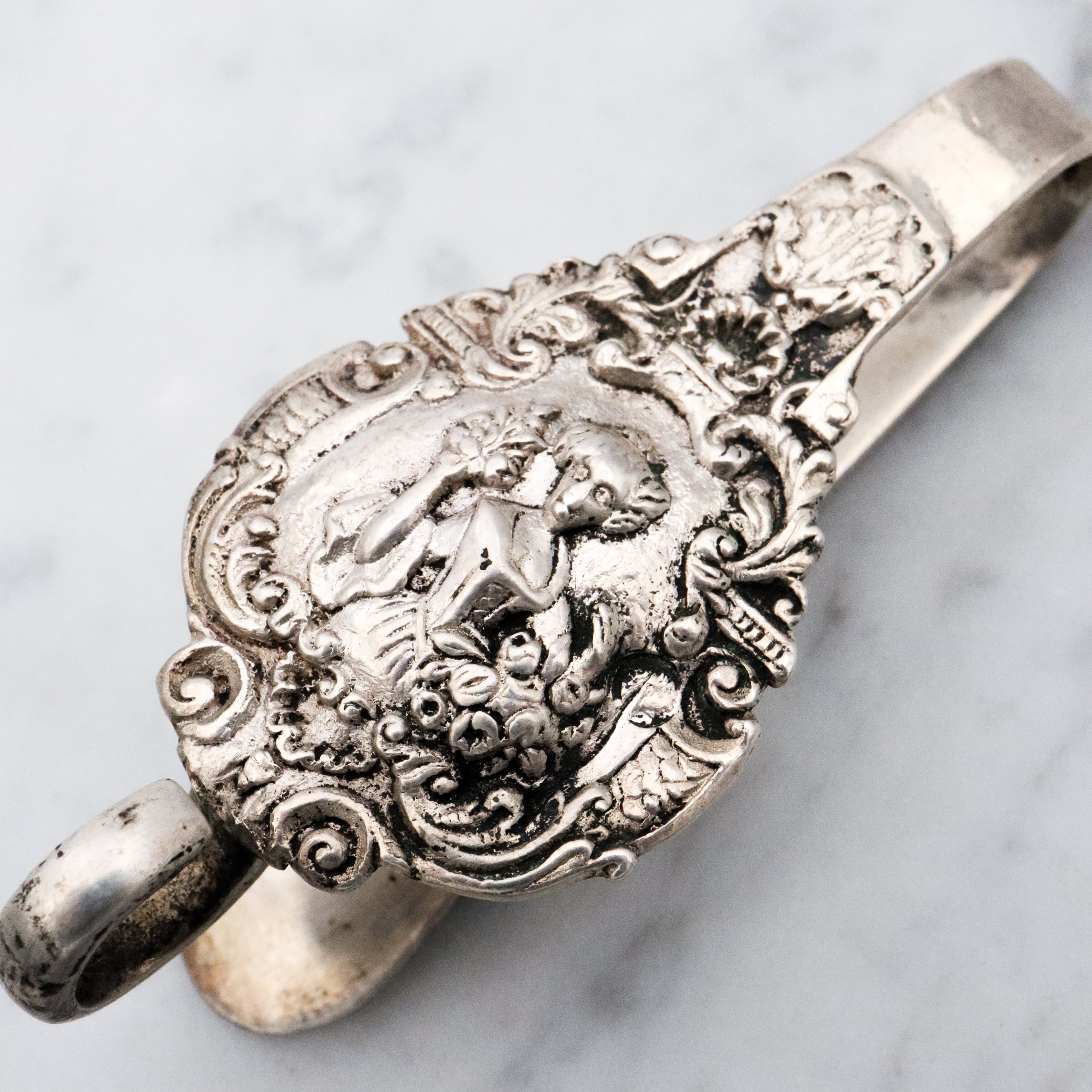 Antique 1853 Dutch silver chatelaine clip